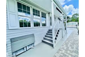 3128 Crystal Lake Dr, Naples, FL 34120, Sold 10/03/22