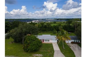 2220 Safe Harbour Ct, Alva, FL 33920, Sold 09/30/22