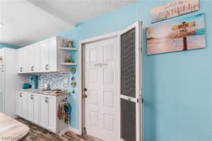 1009 SE 46th Ln APT 104, Cape Coral, FL 33904, Sold 10/11/22