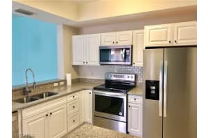 9015 Colby Dr APT 2021, Fort Myers, FL 33919, Sold 12/09/22