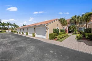 2365 Bayou Ln, Naples, FL 34112, Sold 10/03/22