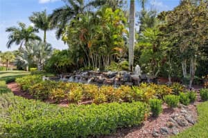 2365 Bayou Ln, Naples, FL 34112, Sold 10/03/22
