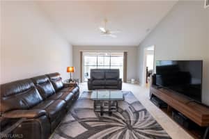 412 Valerie Way, Naples, FL 34104, Sold 11/10/22