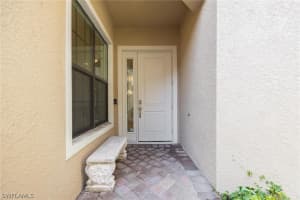 8331 Venetian Pointe Dr, Fort Myers, FL 33908, Sold 12/20/22