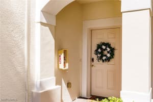 1058 Albany Ct, Naples, FL 34105, Sold 10/06/22
