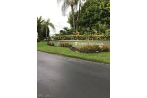 9315 Central Park Dr APT 201, Fort Myers, FL 33919, Sold 10/13/22