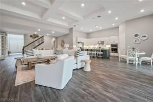 9591 Curlew Dr, Naples, FL 34120, Sold 05/31/23