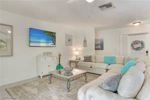 2635 Poinciana Dr, Naples, FL 34105, Sold 08/31/23