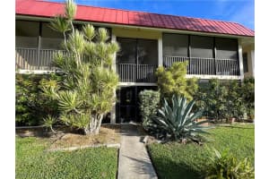 1372 Archer St APT 4, Lehigh Acres, FL 33936, Sold 09/15/22