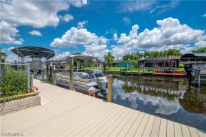 2006 SE 29th Ln, Cape Coral, FL 33904, Sold 11/03/22