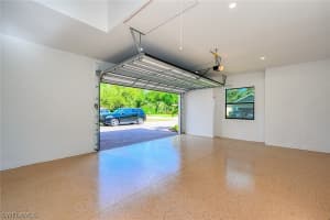 423 24th Avenue, Naples, FL 34120 - MLS#222066239