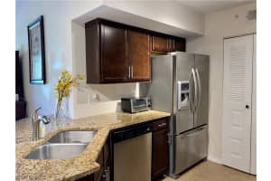 13525 Eagle Ridge Dr APT 636, Fort Myers, FL 33912, Sold 10/21/22