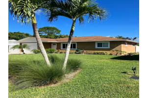 93 9th Street, BONITA SPRINGS, FL 34134 Sold 03/29/24