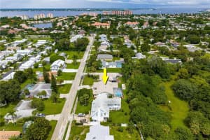 15391 Thornton Rd, Fort Myers, FL 33908, Sold 12/08/22