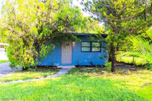 2933 St Charles St, Fort Myers, FL 33916, Sold 11/19/22