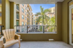 2825 Palm Beach Blvd APT 315, Fort Myers, FL 33916, Sold 12/05/22