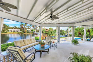 925 Spyglass Ln, Naples, FL 34102, Sold 05/09/23