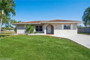 2654 Poinciana Dr, Naples, FL 34105, Sold 08/09/23