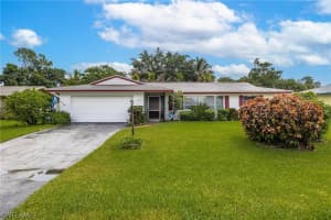7025 E Fountainhead Rd, Fort Myers, FL 33919, Sold 11/09/22