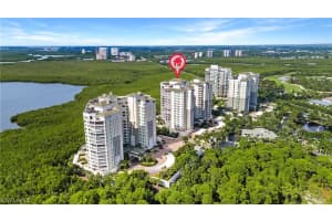 285 Grande Way, Naples, FL 34110, Sold 04/07/23