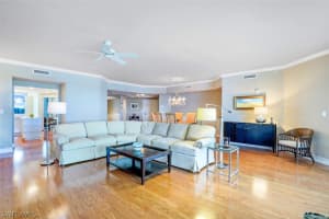 445 Dockside Dr, Naples, FL 34110, Sold 03/31/23