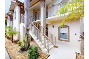 242 Newport Dr, Naples, FL 34114, Sold 11/04/22