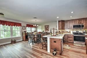 13540 Stratford Pl Cir APT 204, Fort Myers, FL 33919, Sold 11/03/22