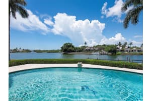 525 Admiralty Parade, Naples, FL 34102, Sold 01/06/23