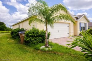 10640 Crossback Ln, Lehigh Acres, FL 33936, Sold 11/21/22