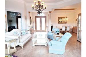 4000 Treadwater Ct, Naples, FL 34109, Sold 01/12/23