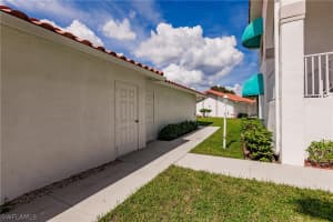 186 Gabriel Cir, Naples, FL 34104, Sold 01/09/23