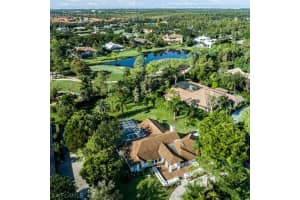 13055 Valewood Dr, Naples, FL 34119, Sold 12/30/22