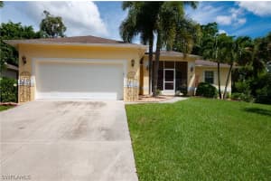 7882 Sandelwood Cir W, Fort Myers, FL 33908, Sold 10/11/22