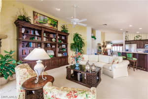 8440 Southbridge Dr APT 2, Fort Myers, FL 33967, Sold 12/02/22