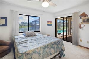 2352 Pinewoods Cir, Naples, FL 34105, Sold 11/15/22