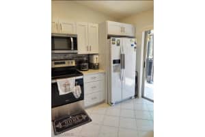 4220 Looking Glass Ln, Naples, FL 34112, Sold 01/05/23