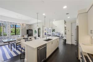 1030 3rd Ave N, Naples, FL 34102, Sold 12/01/22