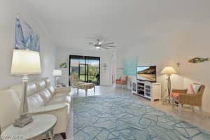 8270 Venetian Pointe Dr, Fort Myers, FL 33908, Sold 03/28/23