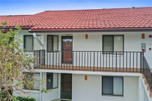 4951 Pepper Cir a 203, Naples, FL 34113, Sold 11/14/22