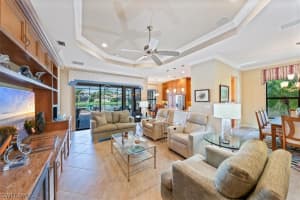 3232 Pacific Dr, Naples, FL 34119, Sold 12/16/22