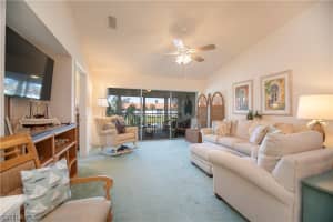 655 Luisa Ln, Naples, FL 34104, Sold 10/25/22