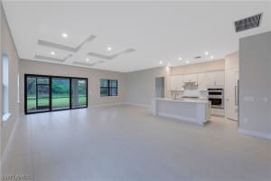 9834 Everglades Dr, Naples, FL 34120, Sold 04/28/23