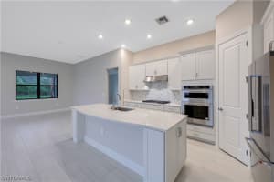 9834 Everglades Dr, Naples, FL 34120, Sold 04/28/23