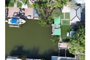 1585 Pelican Ave, Naples, FL 34102, Sold 04/21/23