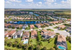 4038 Aspen Chase Dr, Naples, FL 34119, Sold 09/01/23