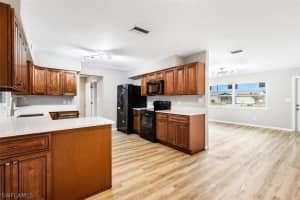147 Maine Ave, Fort Myers, FL 33905, Sold 12/14/22