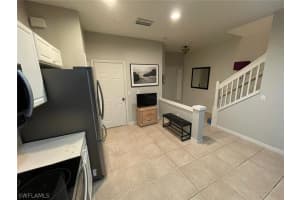 921 Hampton Cir, Naples, FL 34105, Sold 11/09/22