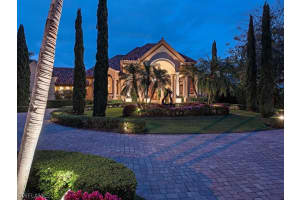 3133 Rum Row, Naples, FL 34102, Sold 07/11/23