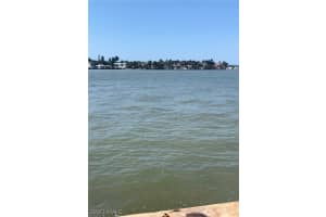 1900 Kingfish Rd, Naples, FL 34102, Sold 12/28/22