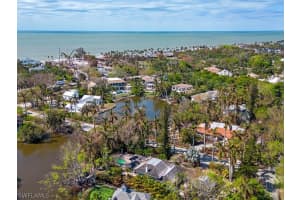 336 Galleon Dr, Naples, FL 34102, Sold 12/30/22